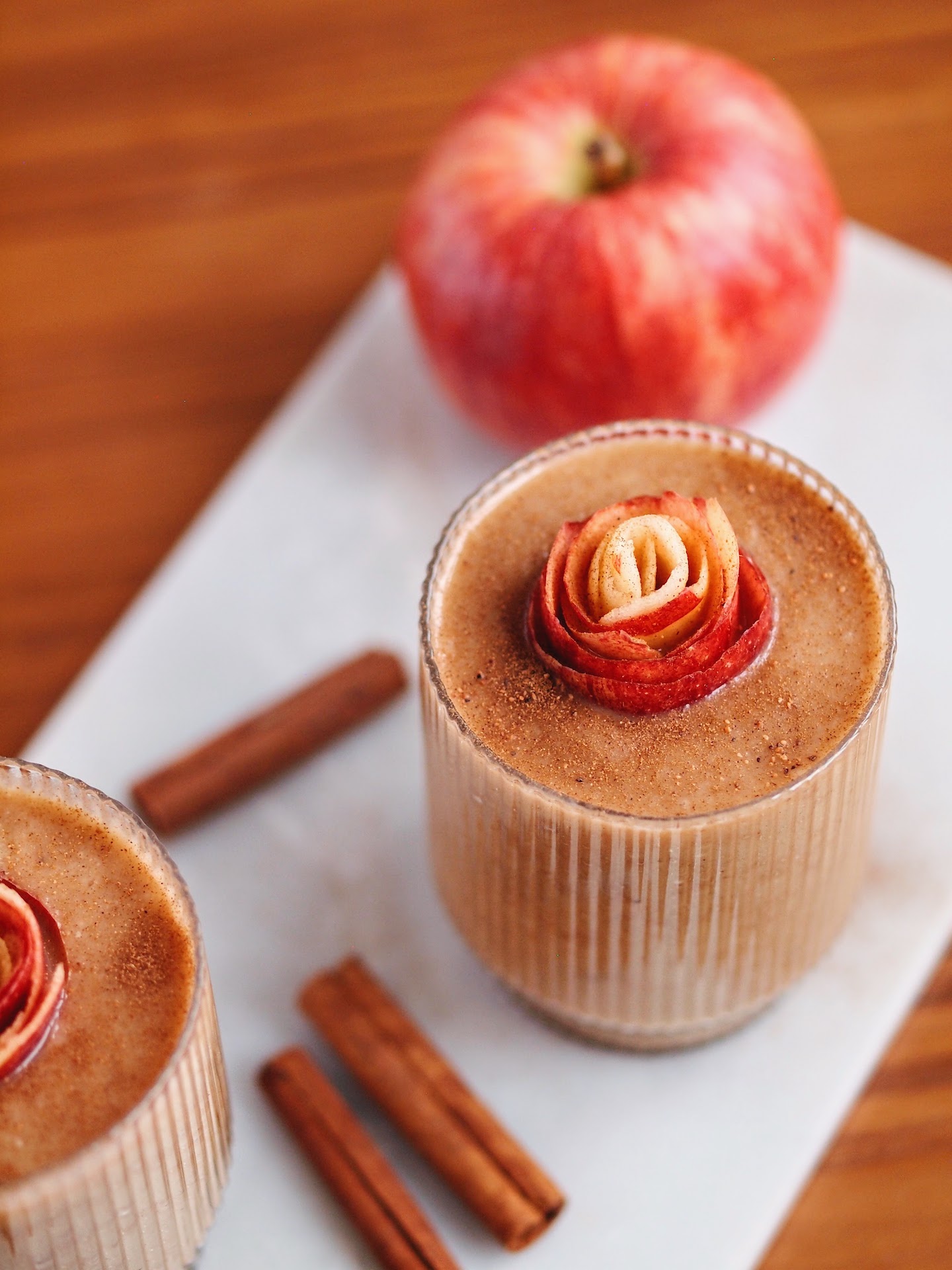 Healthy Apple Pie Breakfast Smoothie