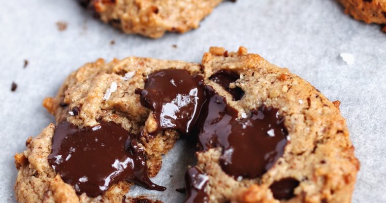 Healthier Vegan Tahini Oatmeal Chocolate Chunk Cookies