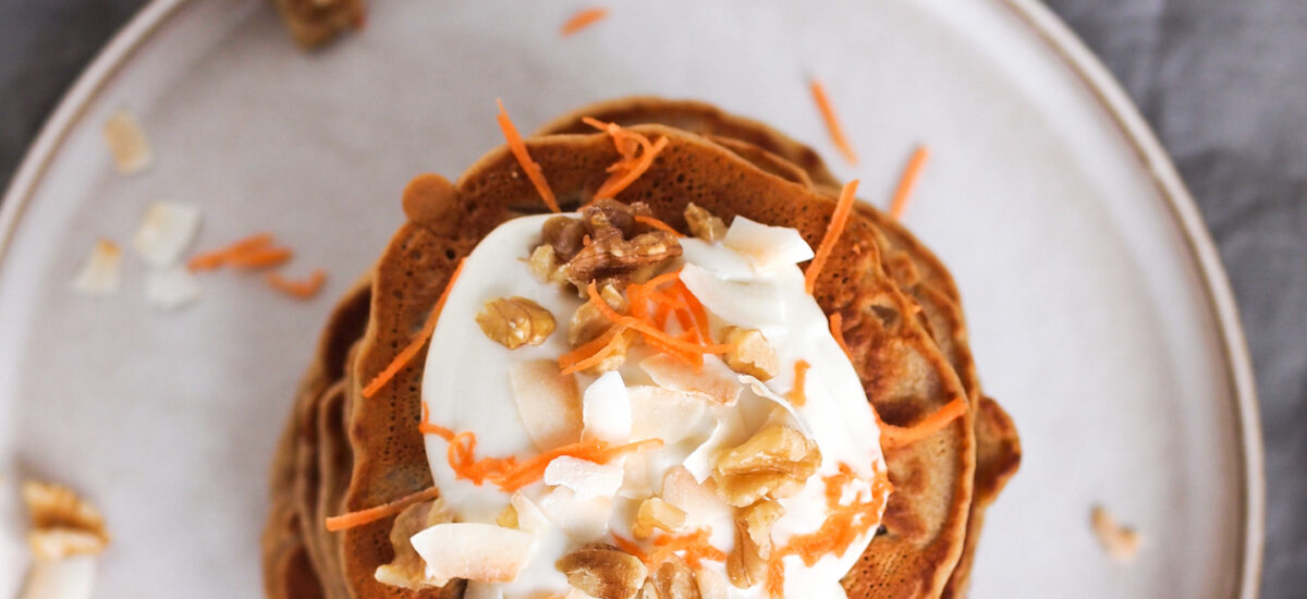 vegan carrot cake pancakes