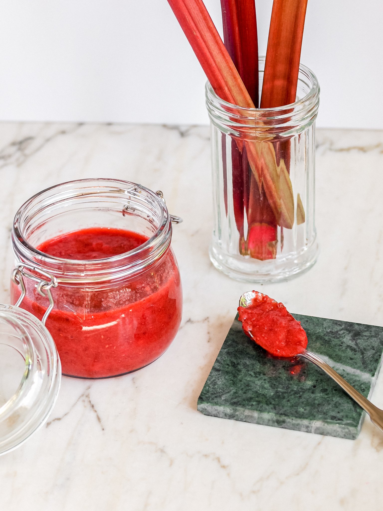 Healthy Strawberry Rhubarb Compote (Vegan and Refined Sugar Free)