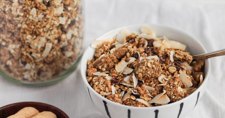 Peanut Butter & Chocolate Healthy Protein Granola (Vegan/Refined Sugar Free)