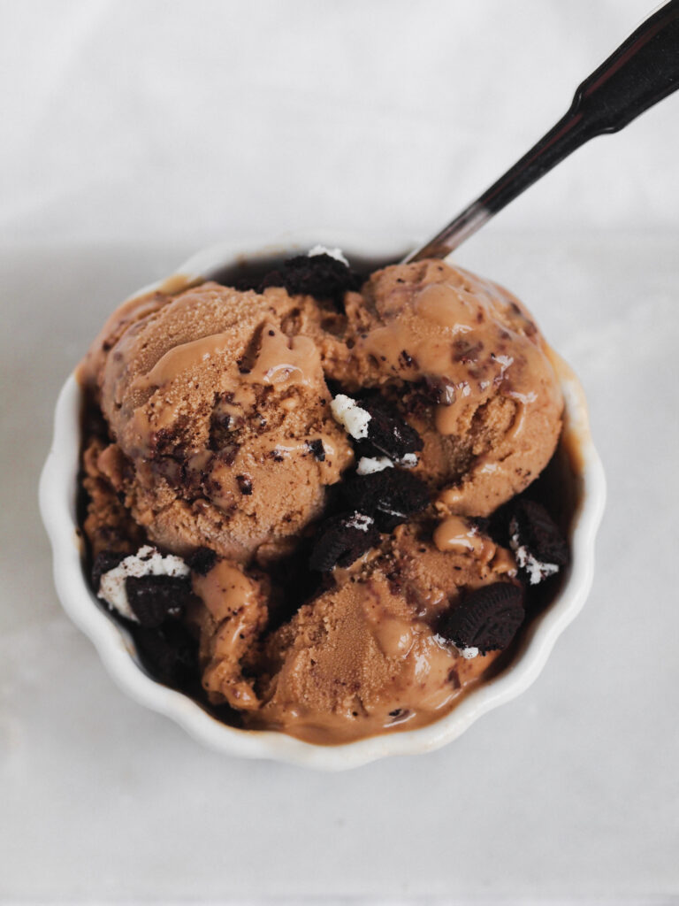 Healthier Coffee Ice Cream With Chocolate Hazelnut Ripple + Oreos (Vegan)
