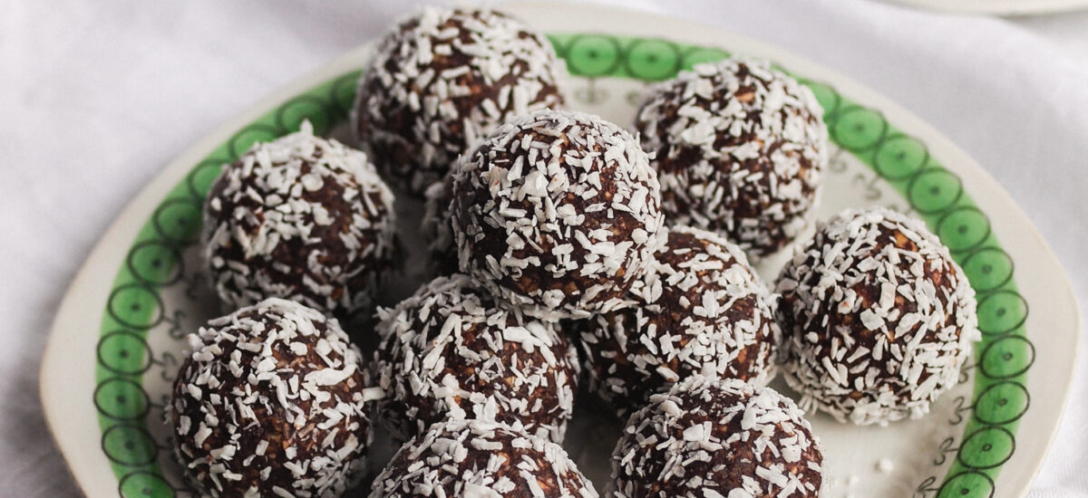 healthy vegan swedish chocolate balls