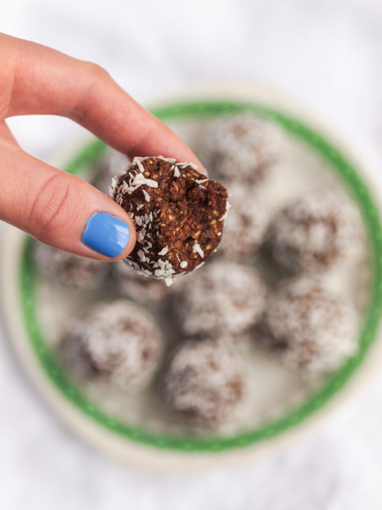 healthy vegan swedish chocolate balls