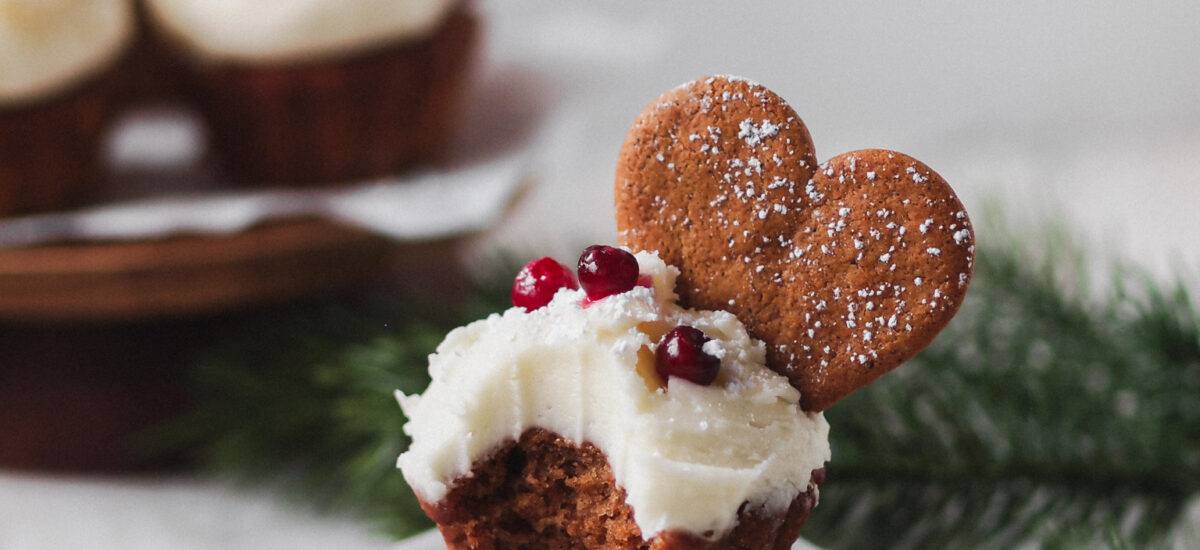 Vegan Gingerbread Cupcakes