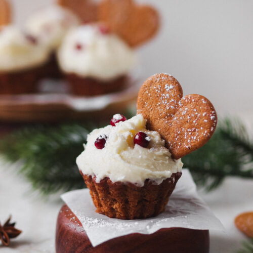 Vegan Gingerbread Cupcakes