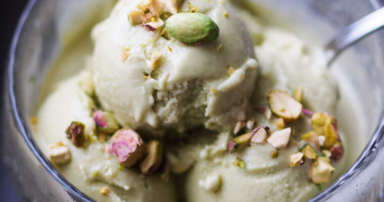 Healthier Vegan Pistachio Ice  Cream