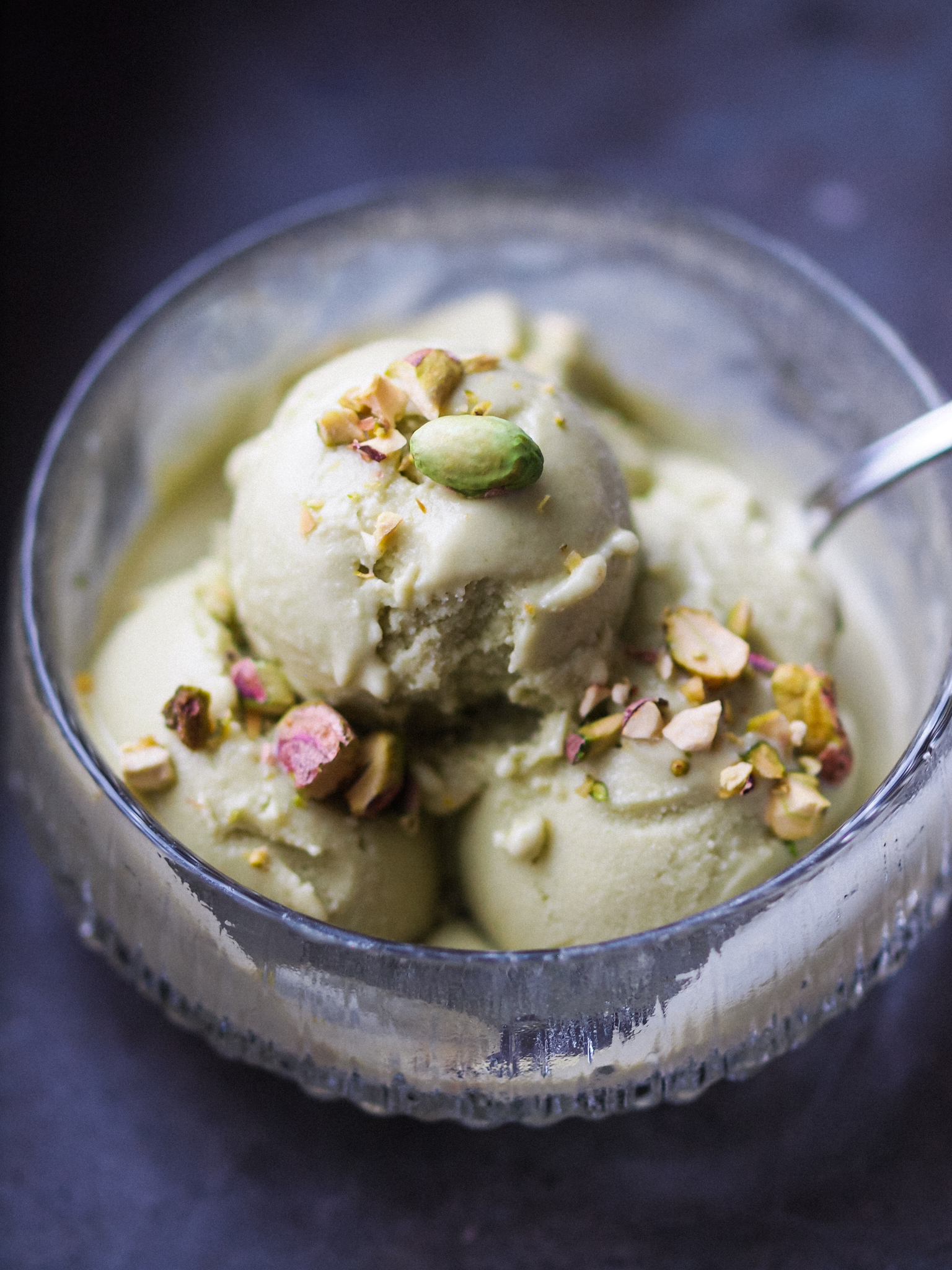Healthier Vegan Pistachio Ice  Cream
