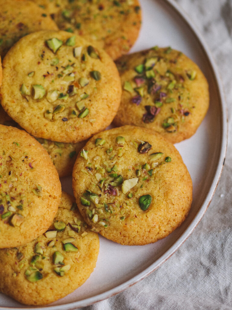 vegan saffron cookies with pistachios and orange zest