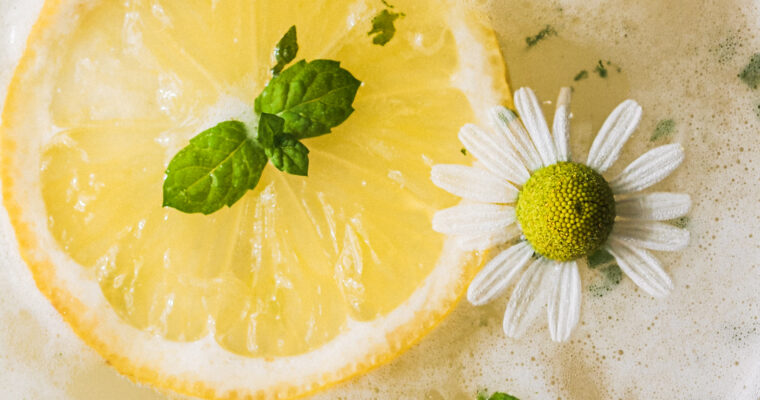 Refreshing Lemon Elderflower Mint Mocktail