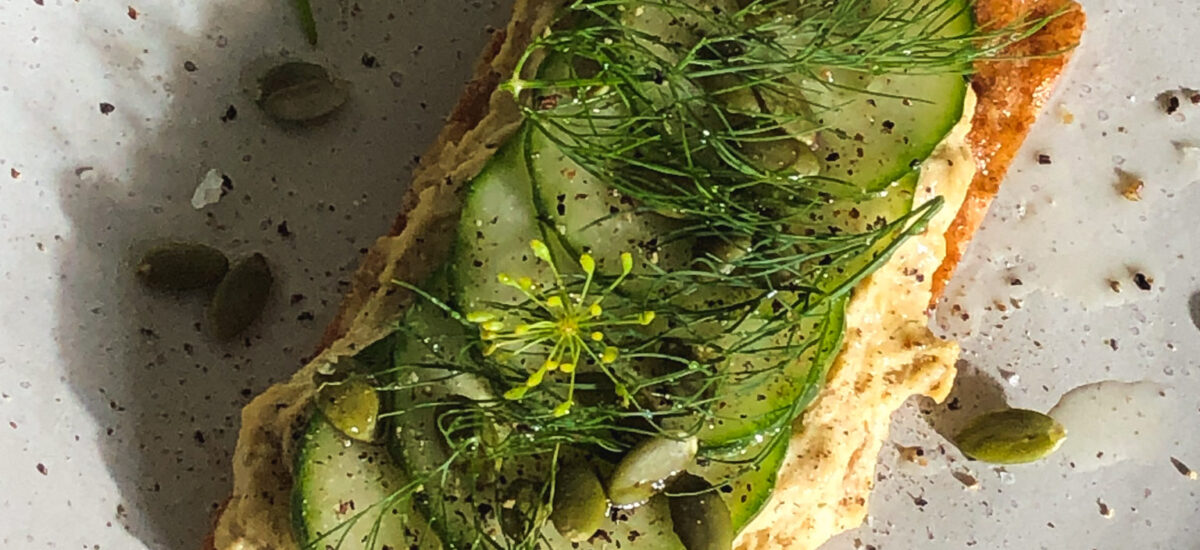 Healthy Vegan Dill Hummus Sandwich