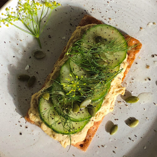 Healthy Vegan Dill Hummus Sandwich