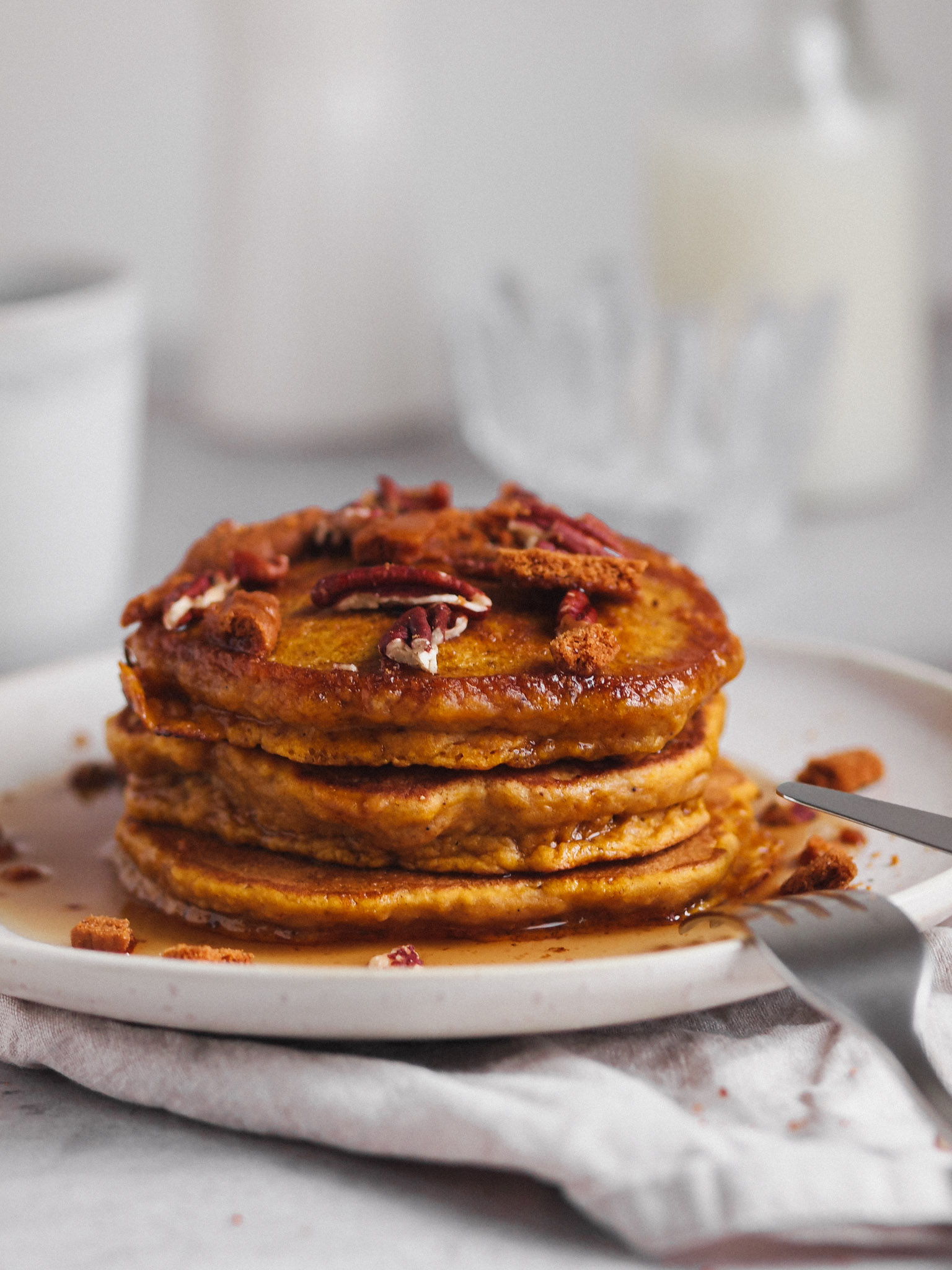 Fluffy Pumpkin Vegan Pancakes with Biscoff and Pecans