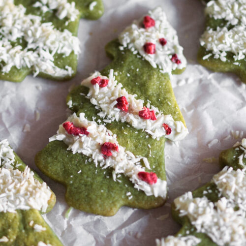 Snowy White Chocolate Matcha Vegan Tree Cookies