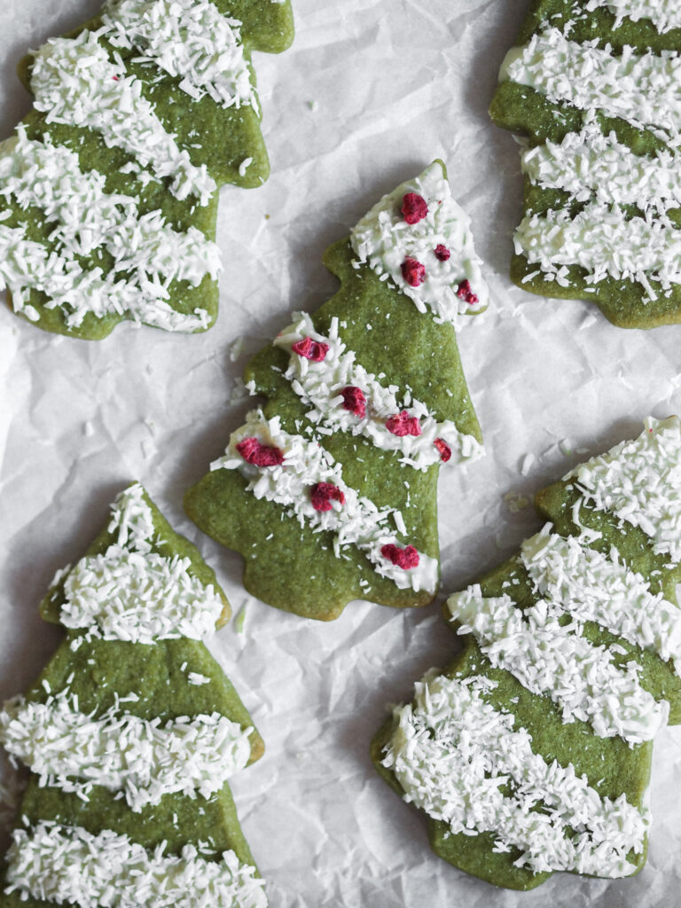 Snowy White Chocolate Matcha Vegan Tree Cookies