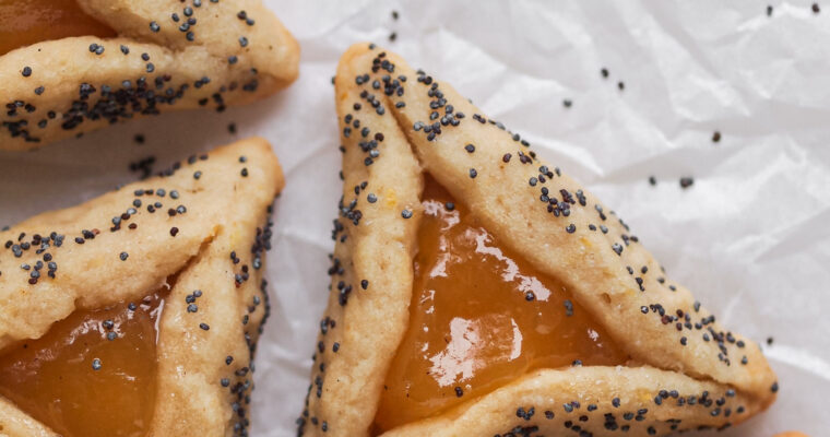 Lemon Poppy Seed Vegan Hamantaschen