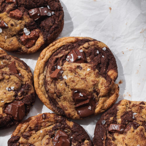 Marbled Tahini Salted Caramel Chocolate Chip Cookies