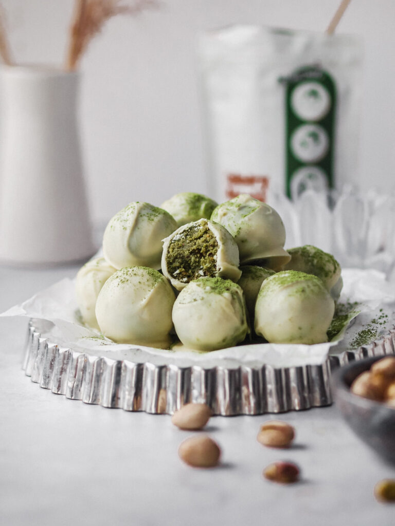 Matcha Pistachio Cake Bites